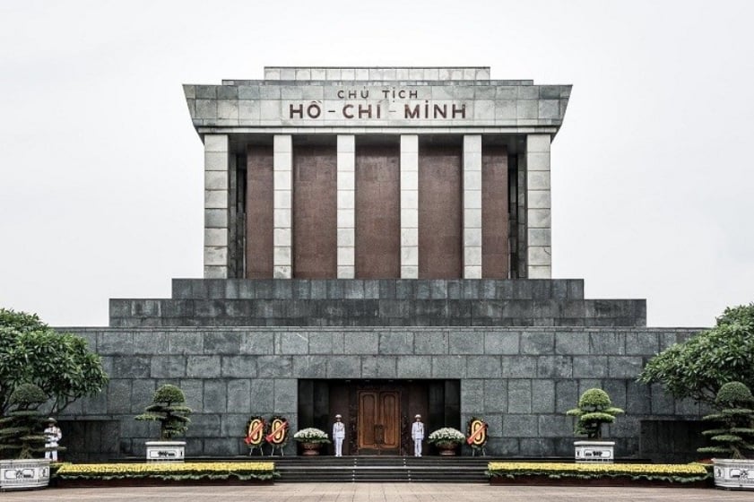 tham lang bac diem den tam linh va lich su tai ha noi 17 2
